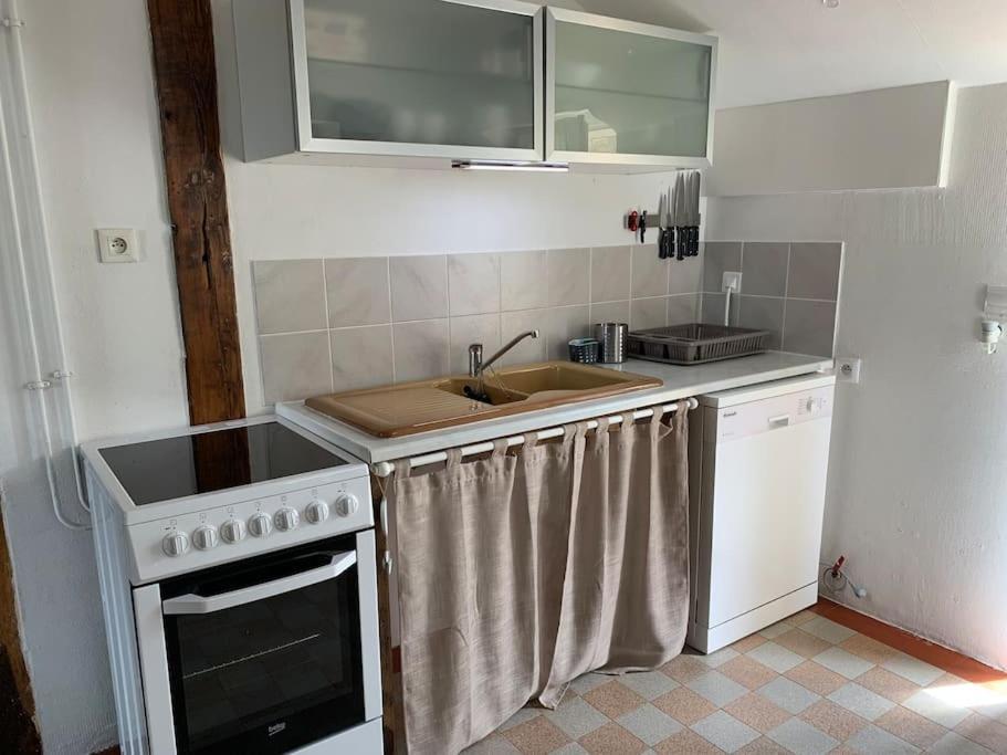 La Parencelle Proche Boulerie Jump, Pec, Circuit Vila Yvré-lʼÉvêque Exterior foto